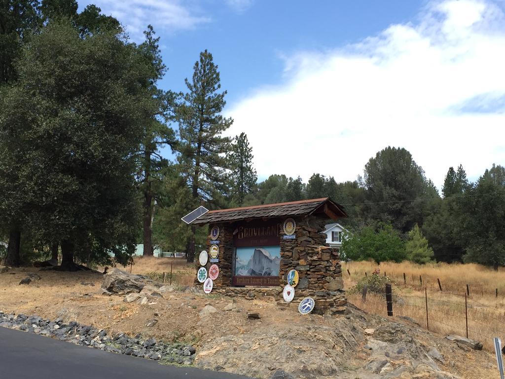 Yosemite International Hostel Groveland Esterno foto