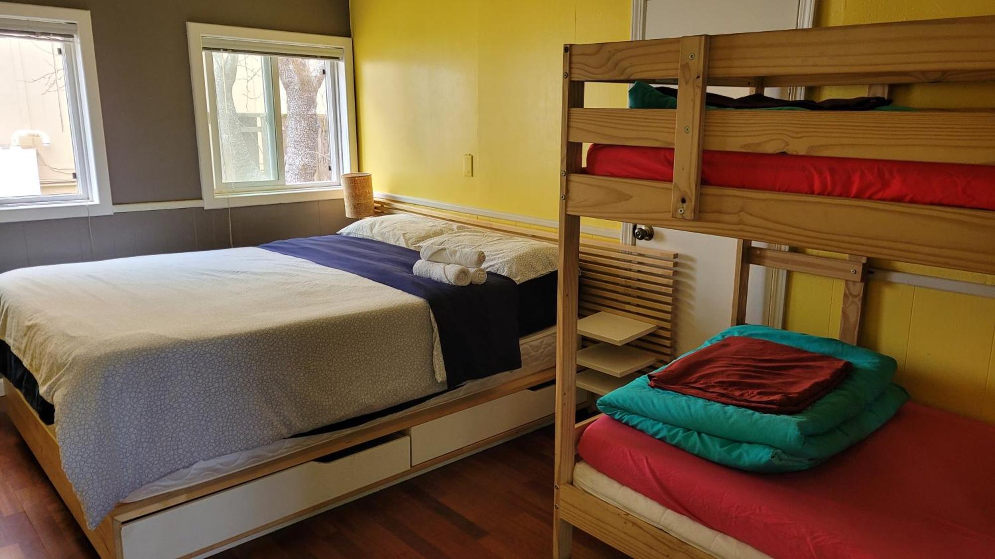 Yosemite International Hostel Groveland Esterno foto